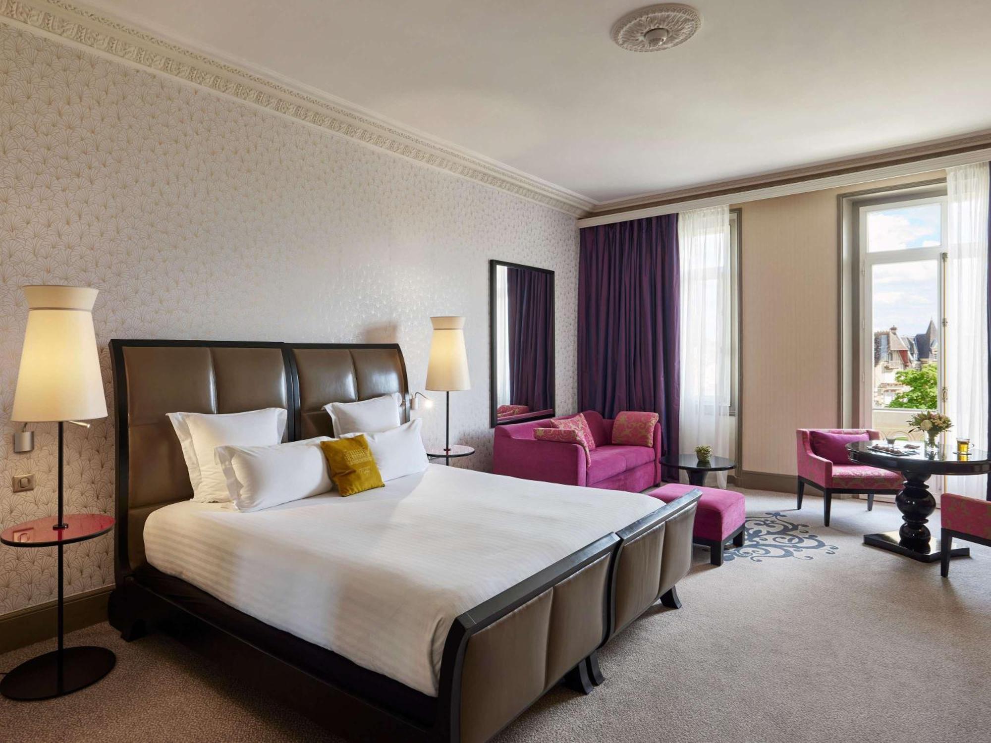 Le Grand Hotel De Cabourg - Mgallery Hotel Collection Exterior photo