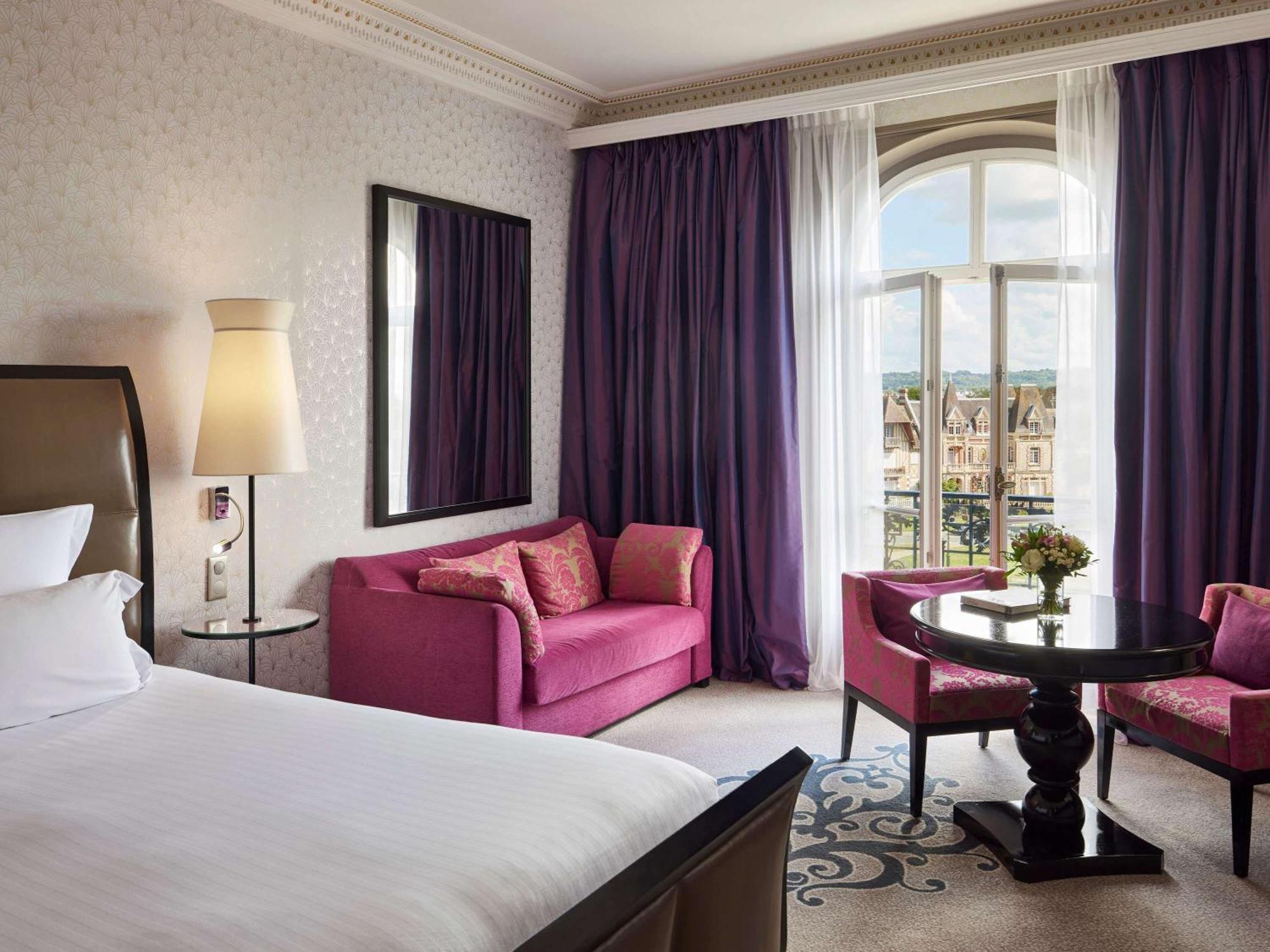 Le Grand Hotel De Cabourg - Mgallery Hotel Collection Exterior photo